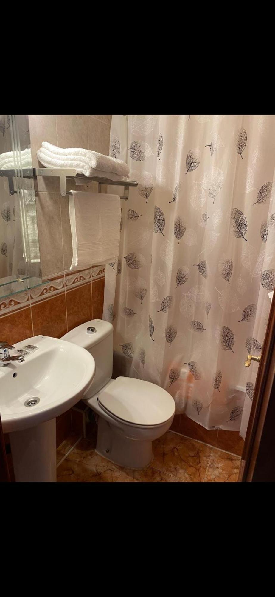 Pension Conchita II Мадрид Экстерьер фото