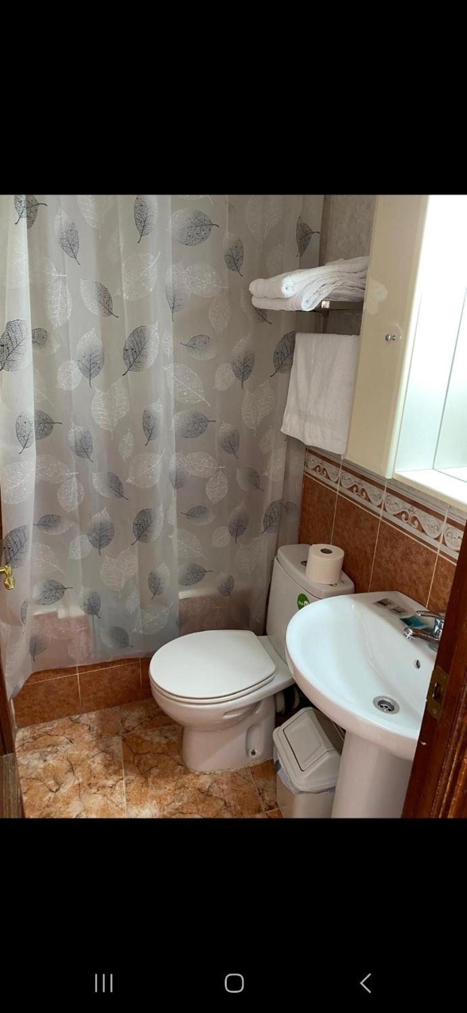 Pension Conchita II Мадрид Экстерьер фото